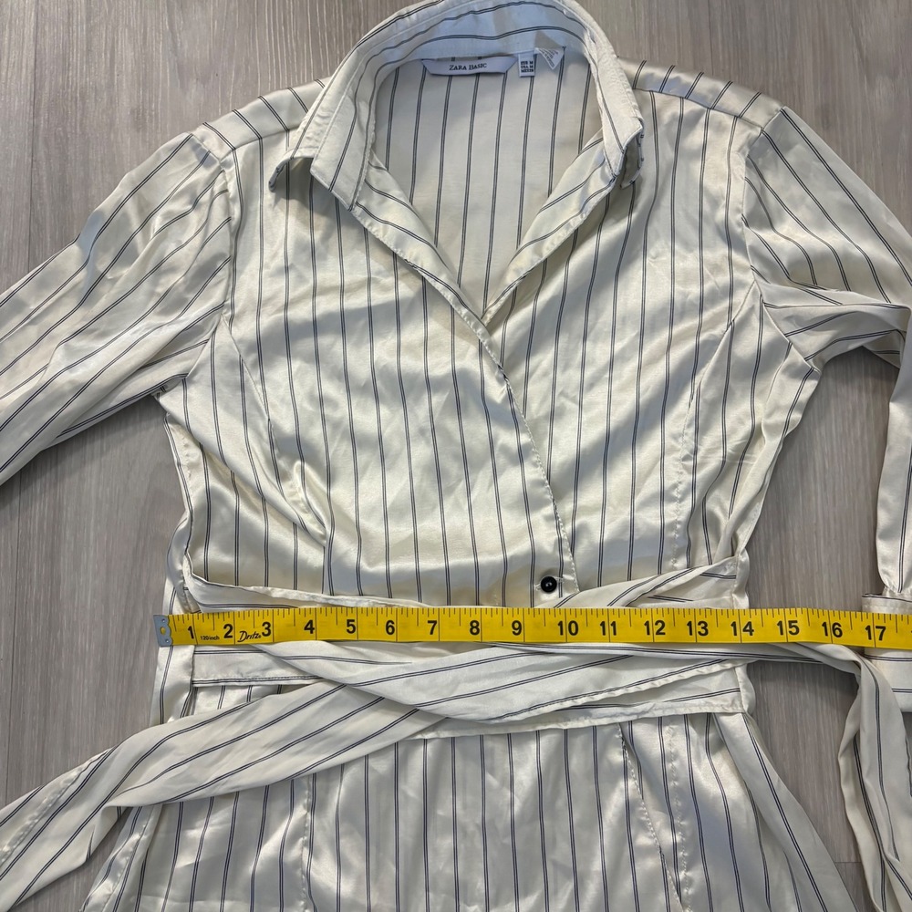 Zara Basic Womens Kimono Cream Pinstripe Satin Wrap Blouse Tie Waist Size M - Picture 9 of 13